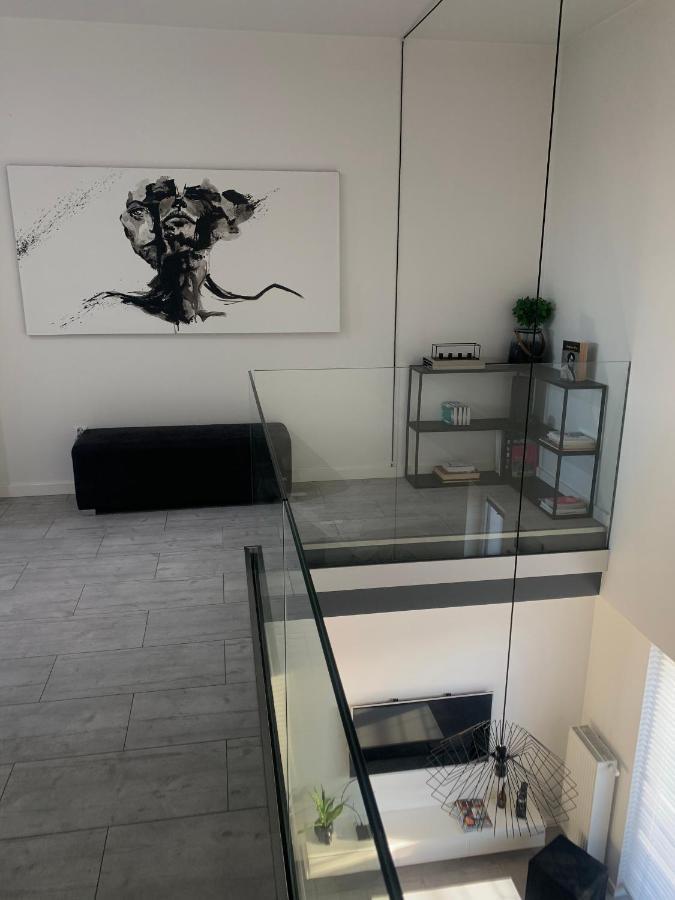 Ekskluzywny Penthouse Z Ogrodem W Centrum Lodzi Εξωτερικό φωτογραφία