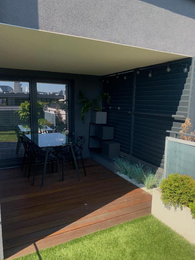 Ekskluzywny Penthouse Z Ogrodem W Centrum Lodzi Εξωτερικό φωτογραφία